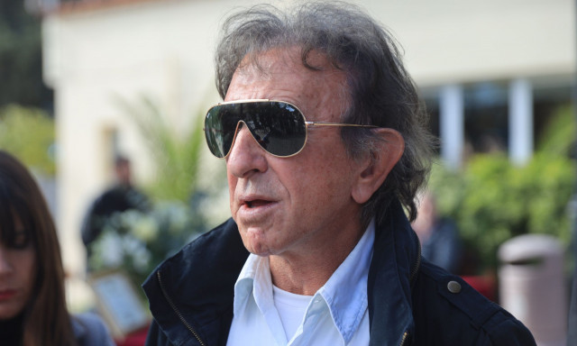 Αργύρης Παπαργυρόπουλος: Του έκαναν έξωση από την βίλα του στην Γλυφάδα - Βίντεο