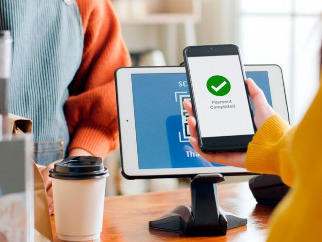 Πληρωμές μέσω IRIS: Τι αλλάζει από 1η Νοεμβρίου – Έρχονται πρόστιμα έως 20.000 ευρώ