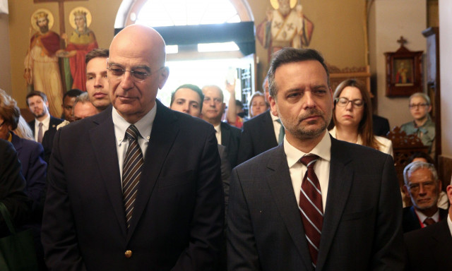 Άγνωστος Στρατιώτης: Νέο «μπαλάκι» ευθυνών Δούκα-Δένδια – Το μυστηριώδες «αλοίμονο» του ΥΠΕΘΑ