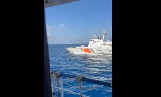 Αγαθονήσι: Νέα τουρκική πρόκληση - Σκάφος της ακτοφυλάκης καταδιώκει ελληνικό αλιευτικό