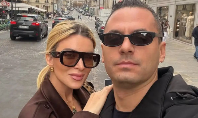 Κατερίνα Καινούργιου - Παναγιώτης Κουτσουμπής: Ρομαντικό ταξίδι στο Παρίσι