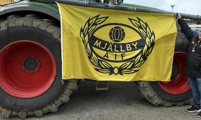 Ποδοσφαιρικό θαύμα στη Σουηδία: Η Μιάλμπι κατέκτησε το πρωτάθλημα - Ο μοναδικός Έλληνας περιγράφει