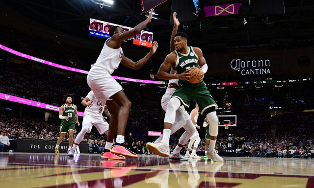 NBA: Δεν έφτανε η 40άρα του Αντετοκούνμπο για τους Μπακς και ήττα από Καβαλίερς – Τα αποτελέσματα