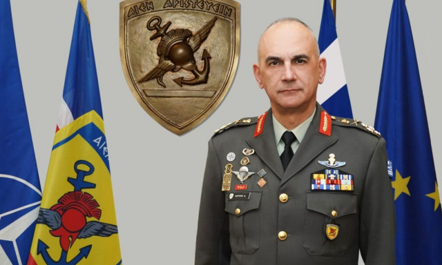 «Ανενδοίαστη ετοιμότητα όταν το καθήκον το απαιτήσει» ζητά από τους στρατιωτικούς ο αρχηγός ΓΕΕΘΑ