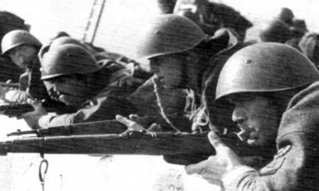 Η στρατιωτική «πιπίλα» των Ιταλών και ο συμβολισμός της