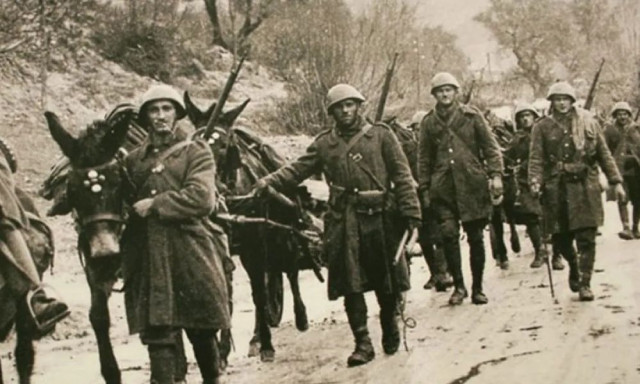 Επέτειος 28ης Οκτωβρίου: Γιατί η Ελλάδα τιμά την έναρξη του πολέμου και όχι το τέλος του