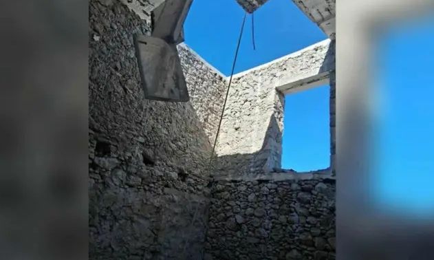 Μυλοπόταμος: Κατέρρευσε ταράτσα σπιτιού - Ένας άνδρας χωρίς τις αισθήσεις του