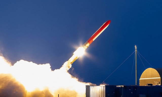 Η Ουκρανία δήλωσε ότι έπληξε ρωσικό εργοστάσιο που παράγει εξοπλισμό για πυραύλους