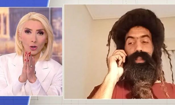 Viral μελισσοκόμος σε Καραμήτρου: «Δεν περίμενα να επικοινωνήσετε μαζί μου» - Η νέα συνάντηση