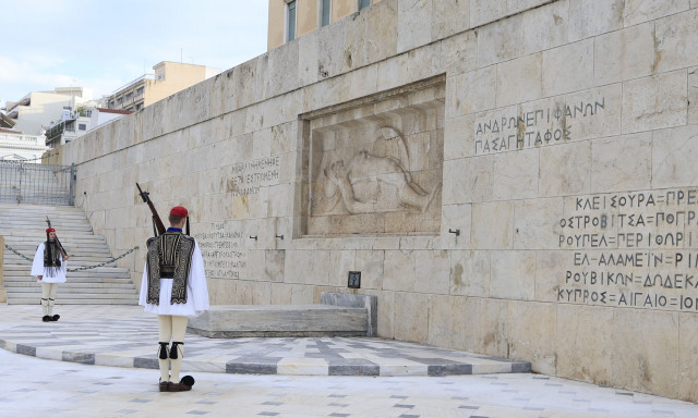 28η Οκτωβρίου 2025: Μέτρα για την παρέλαση - Τεστ ο νόμος για την τροπολογία του Αγνώστου Στρατιώτη