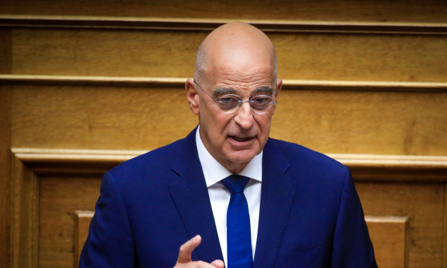 Defense Min Dendias: This year's parade one of innovation & transition of Armed Forces into new era