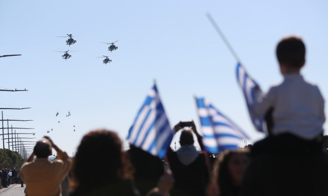 Το νομοσχέδιο που αλλάζει τον στρατό: Αυξάνονται μισθοί -Νέοι βαθμοί - Εθελοντική στράτευση γυναικών