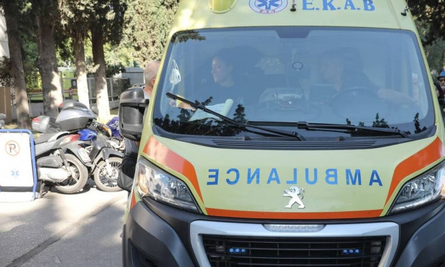 Φθιώτιδα: Ηλικιωμένος έχασε τη ζωή του ενώ ετοιμαζόταν να μεταφερθεί στο γιατρό
