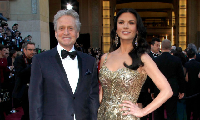 Catherine Zeta Jones: Γιατί η κόρη της λατρεύει να «κλέβει» ρούχα από τη ντουλάπα της