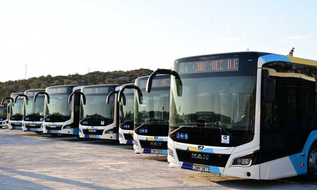 Λεωφορεία - Τρόλεϊ: Λιγότεροι οδηγοί, μείωση δρομολογίων και περισσότερα ατυχήματα