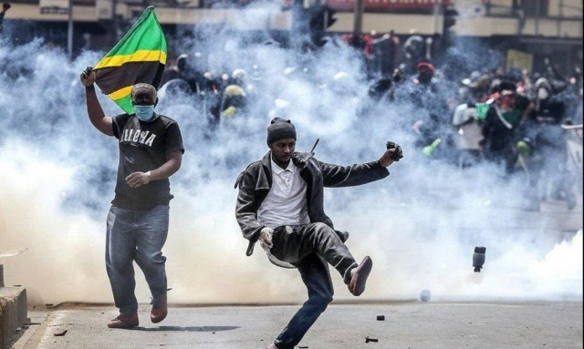 Αιματηρές διαδηλώσεις στην Τανζανία: 700 νεκροί σε κινητοποιήσεις κατά του καθεστώτος - Βίντεο