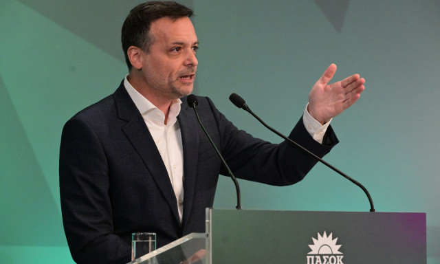 Νέα «χτυπήματα» Δούκα πριν την ΚΟΕΣ του ΠΑΣΟΚ - Τι λέει για Ανδρουλάκη, Τσίπρα, Διαμαντοπούλου