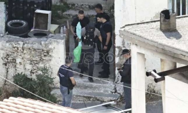 Βορίζια: Βρήκαν παράνομο οπλισμό σε αποθήκη – Φωτογραφίες του Newsbomb