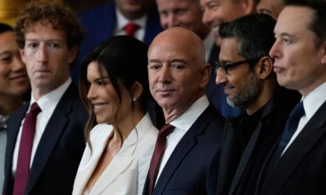 Η λίστα με τους 10 πλουσιότερους ανθρώπους στον κόσμο σύμφωνα με το Forbes