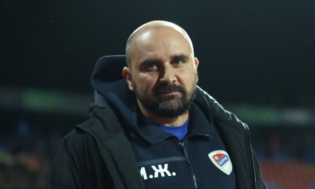 Θρήνος στη Σερβία: Νεκρός ο προπονητής της Ραντνίτσκι, Μλάντεν Ζίζοβιτς - Κατέρρευσε εν ώρα αγώνα