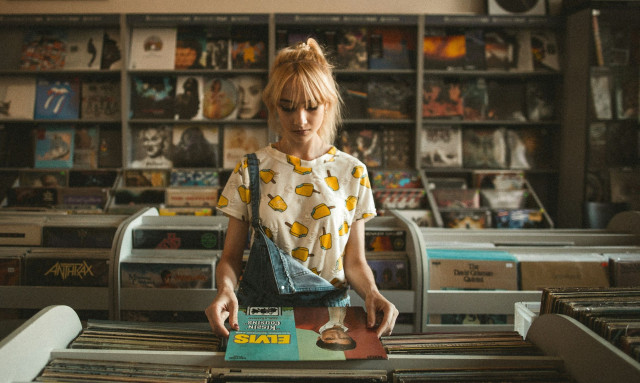 Σε αυτήν την ηλικία «γερνούν» οι μουσικές προτιμήσεις - Τι είναι το taste freeze