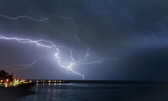 Έκτακτο Δελτίο ΕΜΥ: Ξεκίνησε η νέα κακοκαιρία – Ποιες περιοχές θα επηρεαστούν τις επόμενες ώρες