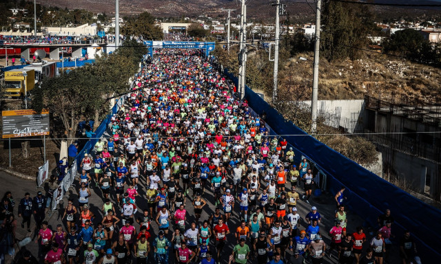 Μαραθώνιος Αθήνας 2025: Όλες οι κυκλοφοριακές ρυθμίσεις - Ποιοι δρόμοι θα κλείσουν και πότε