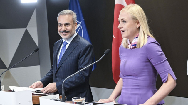 Η Φινλανδή υπουργός Εξωτερικών ομνύει στην Οθωμανική αυτοκρατορία ως «αντίπαλο δέος» της Ρωσίας