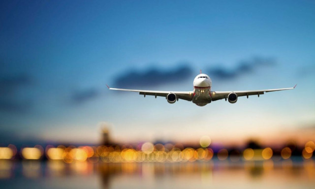 ΗΠΑ: «Ψαλιδίζονται» πτήσεις σε 40 μεγάλα αεροδρόμια λόγω shutdown