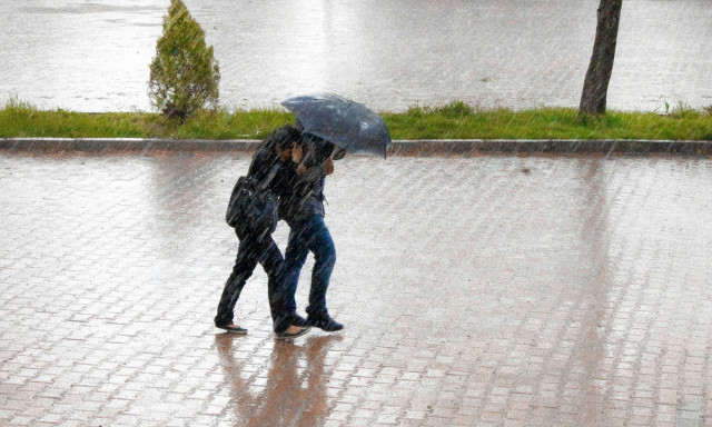 Καιρός: Έρχονται βροχές και καταιγίδες τις επόμενες ώρες - «Καμπανάκι» για 4 περιοχές