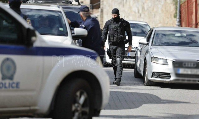 Όλα τα μέτρα για παράνομη οπλοφορία και οπλοχρησία – Οι ανακοινώσεις Χρυσοχοΐδη