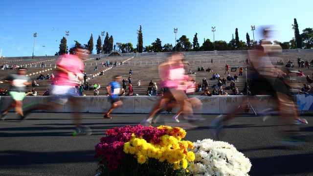 42ος Αυθεντικός Μαραθώνιος Αθήνας 2025: Οι κλειστοί δρόμοι στο κέντρο - Οι κυκλοφοριακές ρυθμίσεις