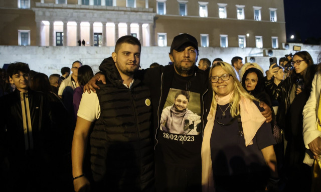 Τέμπη: Γιατί δεν έχει γίνει ακόμη η εκταφή του Ντένις Ρούτσι - Πότε λήγει η 10ήμερη προθεσμία