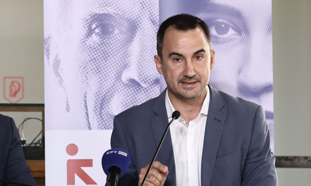 Εν αναμονή εξελίξεων στη ΝΕΑΡ μετά τη νέα ήττα Χαρίτση στην ΚΕ - Τα σενάρια για την επόμενη μέρα