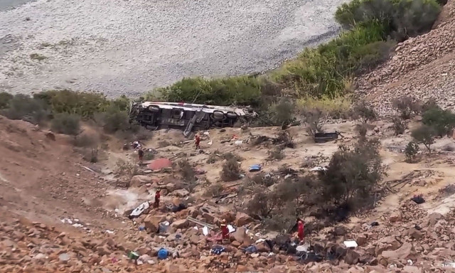 Τραγωδία στο Περού: Λεωφορείο έπεσε σε χαράδρα - Τουλάχιστον 37 νεκροί και 18 τραυματίες