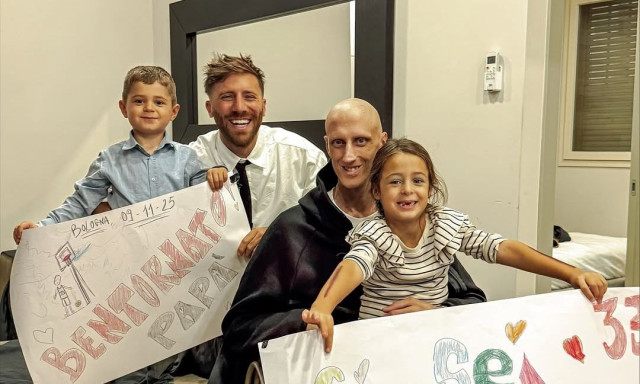 Συγκινητικές στιγμές: Ο Πολονάρα επέστρεψε στο σπίτι του, τον καλωσόρισαν τα παιδιά του (βίντεο)