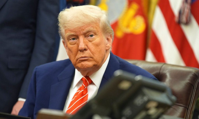 Tραμπ: Kαλεί τη Βουλή να εγκρίνει τη δημοσιοποίηση των φακέλων Επσταϊν