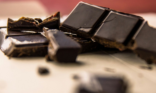 Πώς επιδρά στο σάκχαρό σας η τακτική κατανάλωση μαύρης σοκολάτας