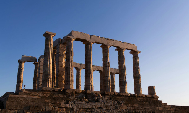 Εκδρομή στο Σούνιο: Η κλασική ομορφιά που απέχει μόλις μία ώρα από την Αθήνα