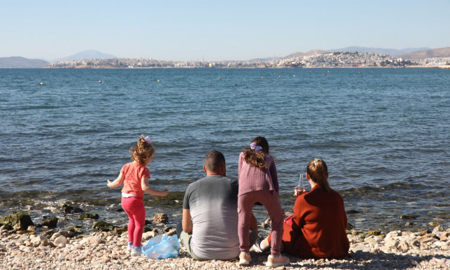 Καιρός: Επτά χρονιές που σημειώθηκαν οι θερμότερες θερμοκρασίες Νοεμβρίου στη χώρα μας