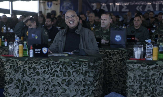 Στις ΗΠΑ ο Δένδιας: Επαφές με ερευνητικά κέντρα για drones, κυβερνοπόλεμο και πληροφοριακά συστήματα