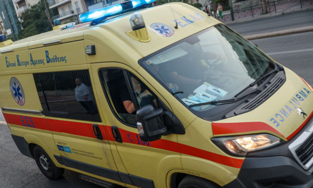 Τροχαίο δυστύχημα στη Νάξο: Σύγκρουση αγροτικού οχήματος με μηχανή - Ένας νεκρός