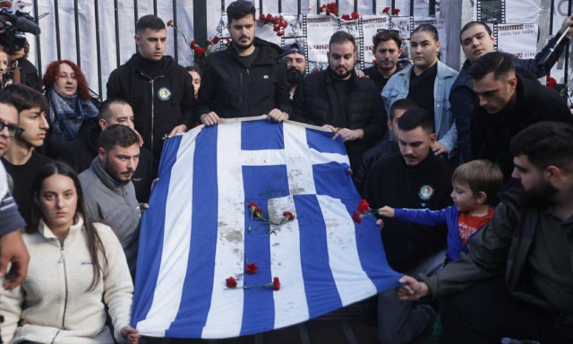 Πολυτεχνείο: Ξεκίνησε η πορεία προς την αμερικανική πρεσβεία - Έκτακτες κυκλοφοριακές ρυθμίσεις