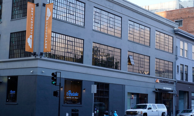 Cloudflare: Απογοητεύσαμε τους πελάτες μας, ζητάμε συγγνώμη - Η απολογία μετά την κατάρρευση