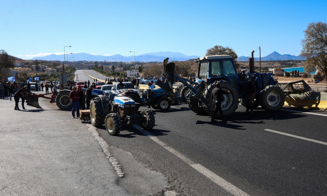Αγρότες: Πυρετός συσκέψεων για ενιαίο πανθεσσαλικό μπλόκο