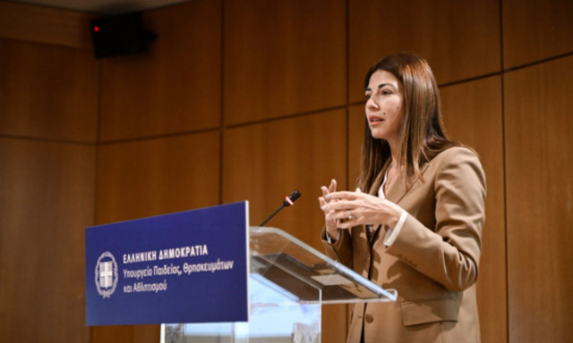 Σοφία Ζαχαράκη: Δημιουργούμε σχολεία σύγχρονα, βιώσιμα και ανοιχτά στη γνώση