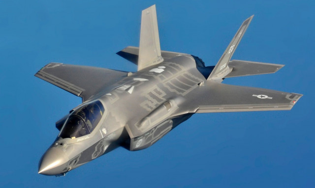 Συναγερμός στην Πολωνία: Απογείωσε μαχητικά αεροσκάφη μετά τις ρωσικές επιδρομές στην Ουκρανία