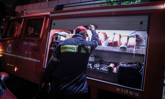 Φωτιά σε καφετέρια στην Καισαριανή, έσβησε χάρη στην έγκαιρη επέμβαση της Πυροσβεστικής