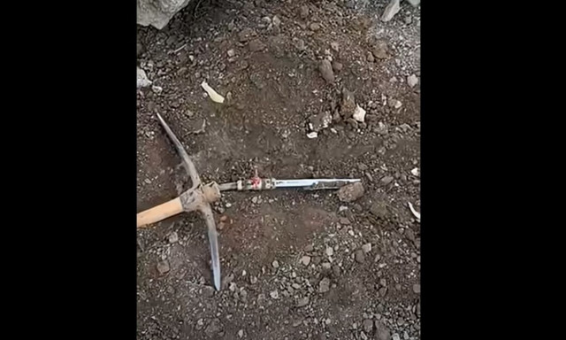 Μάνδρα: Νέο παράνομο δίκτυο υδροδότησης - Οικισμός έπαιρνε νερό με λάστιχο από δημοτική παροχή