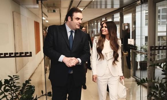 Συνάντηση Πιερρακάκη-Γκίλφοϊλ: Επενδύσεις και οικονομική συνεργασία στην ατζέντα